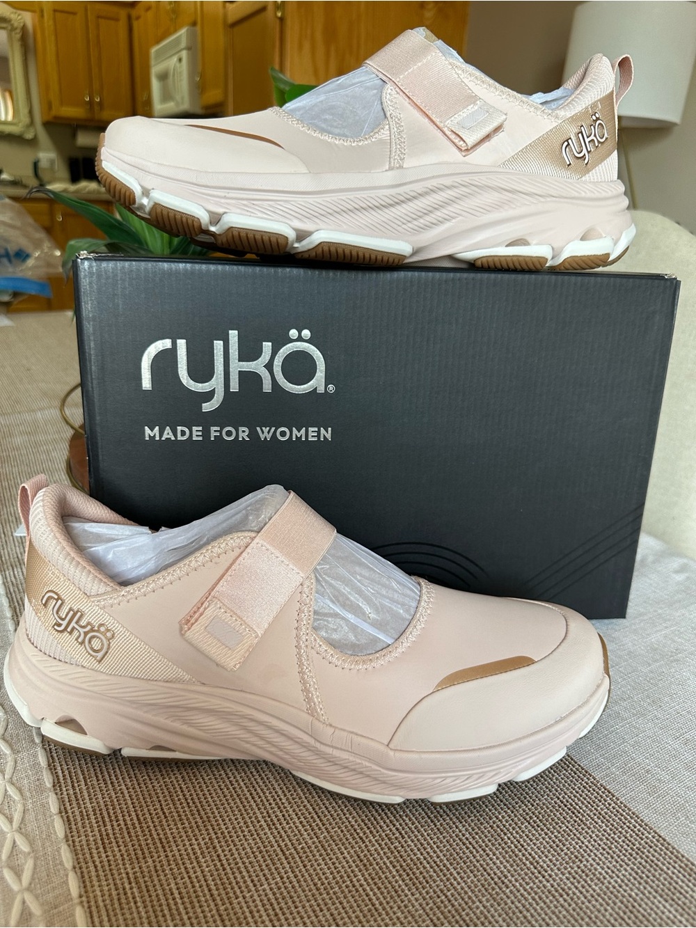 Ryka Women’s Slip-On Mary Jane Trainer in Blush Pink Sz 12M